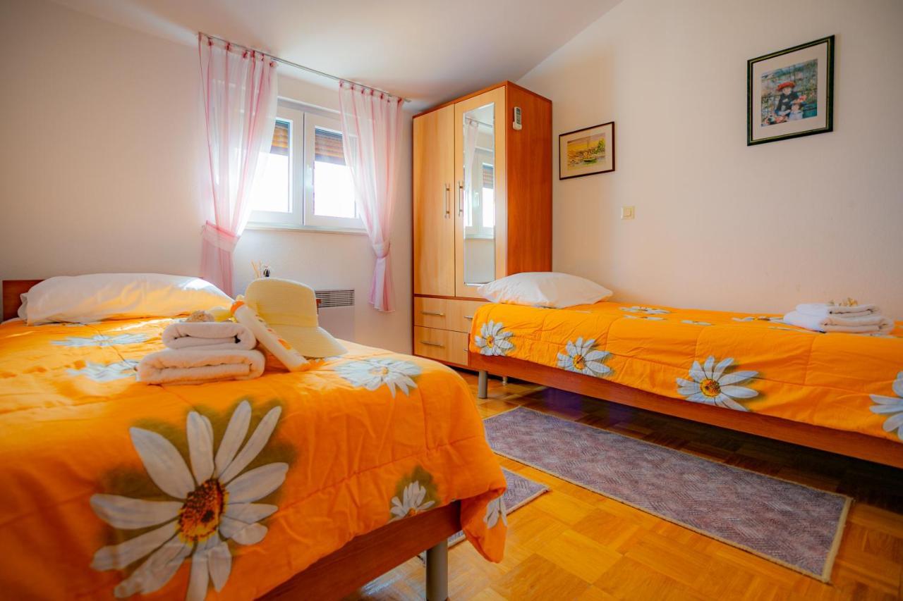 Villa Brucker Kozino Bagian luar foto